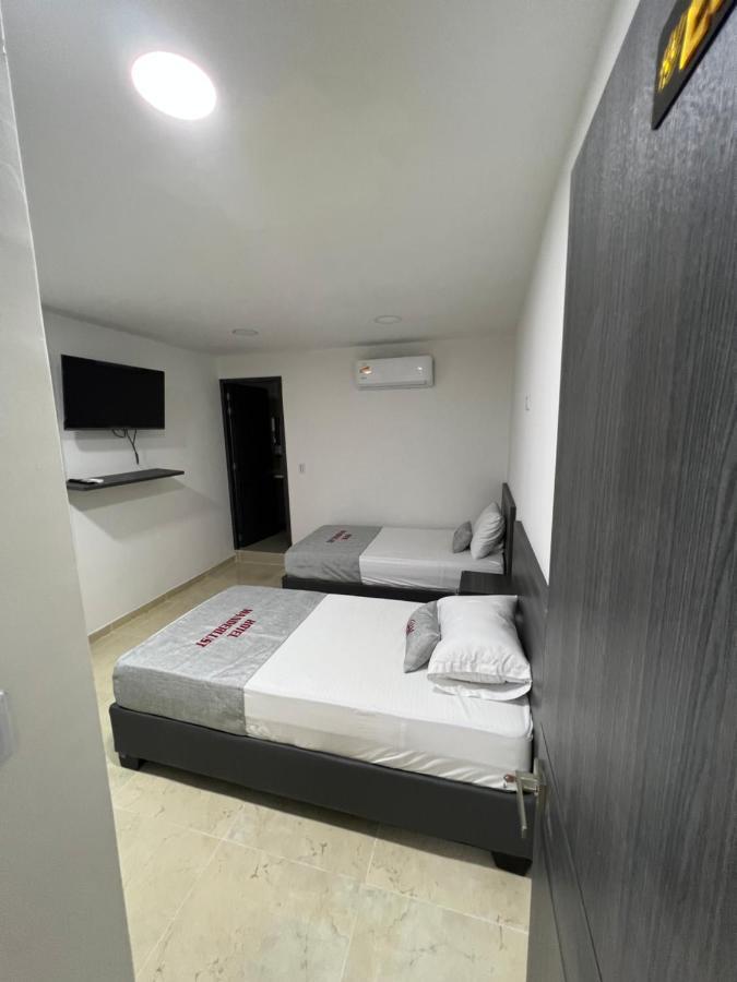 Hotel Wanderlust ซันตามาร์ตา ภายนอก รูปภาพ