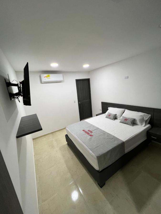 Hotel Wanderlust ซันตามาร์ตา ภายนอก รูปภาพ